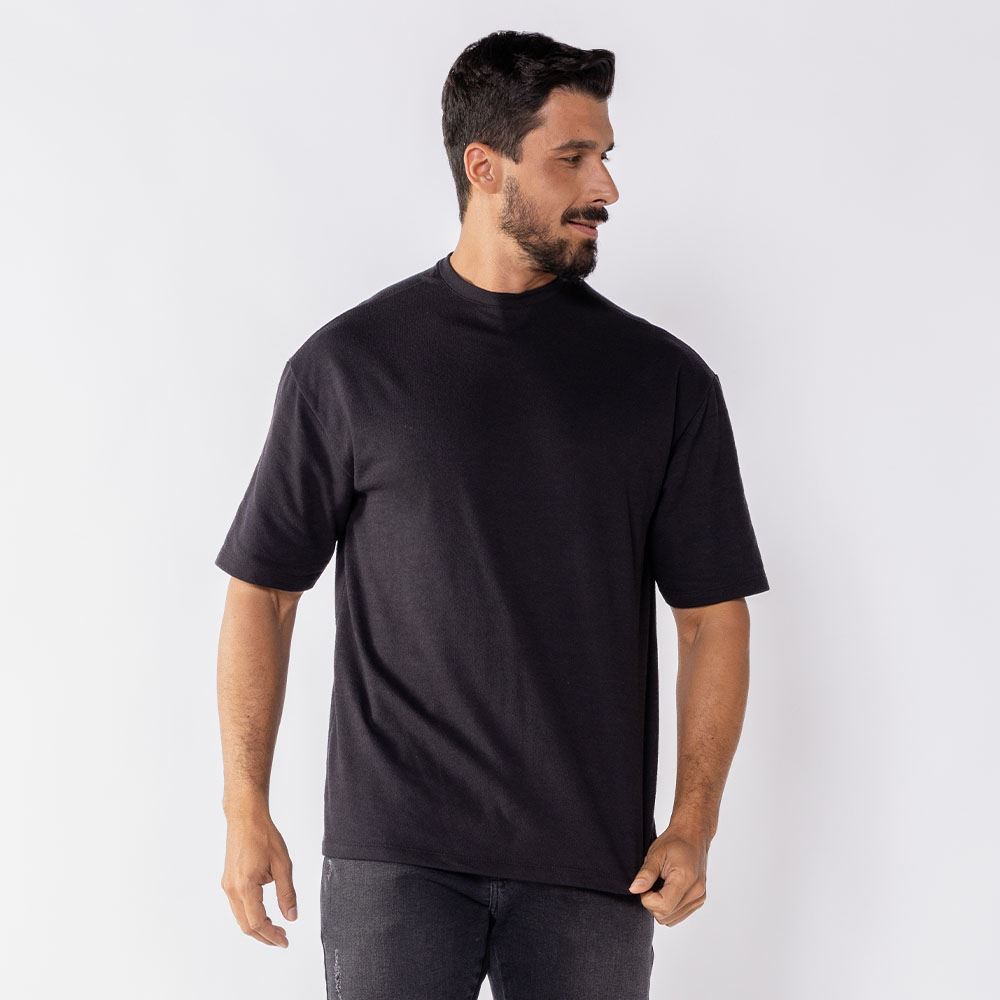Camiseta Masculina Em Malha Crochê Thing Preto