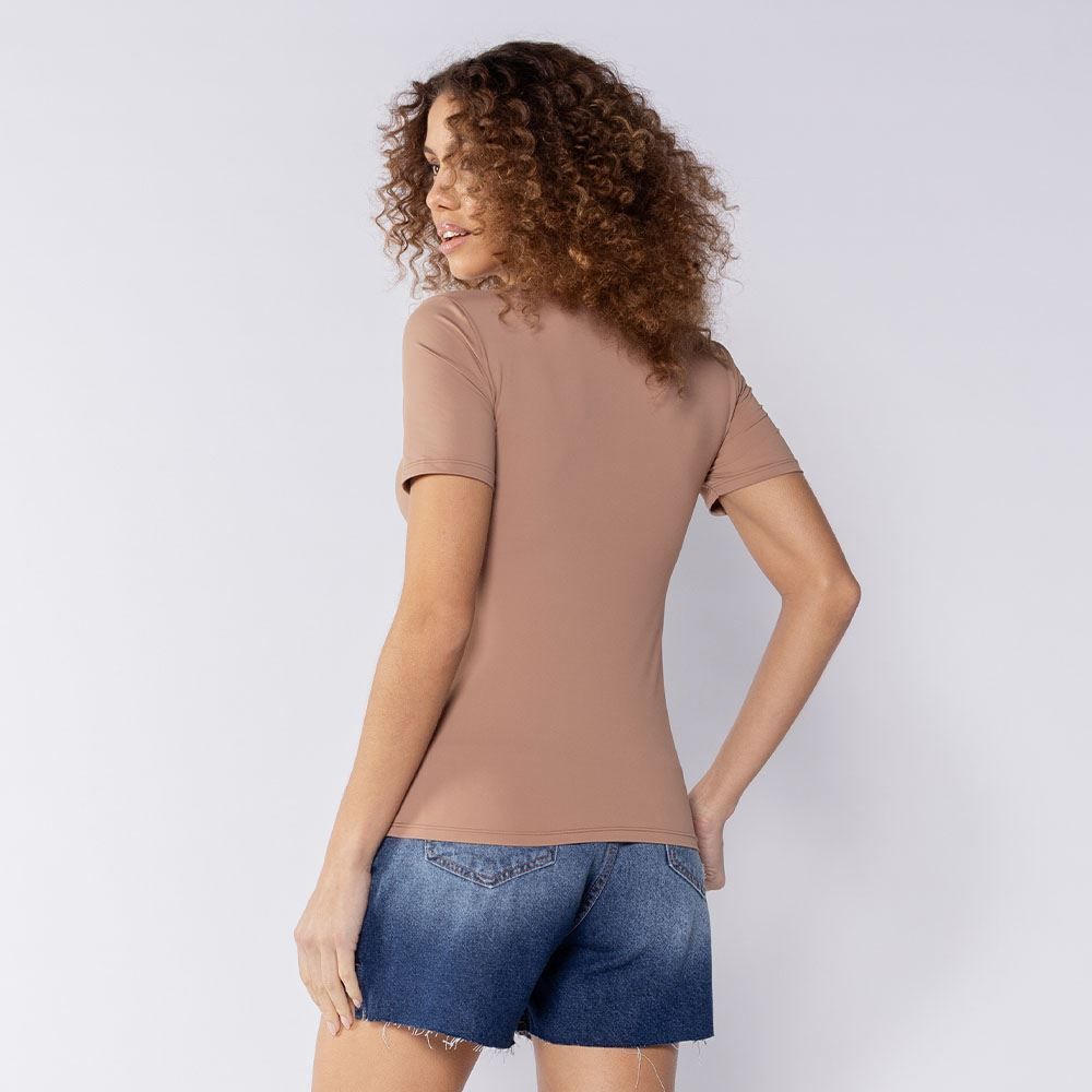 Blusa Feminina Em Poliamida Patricia Foster