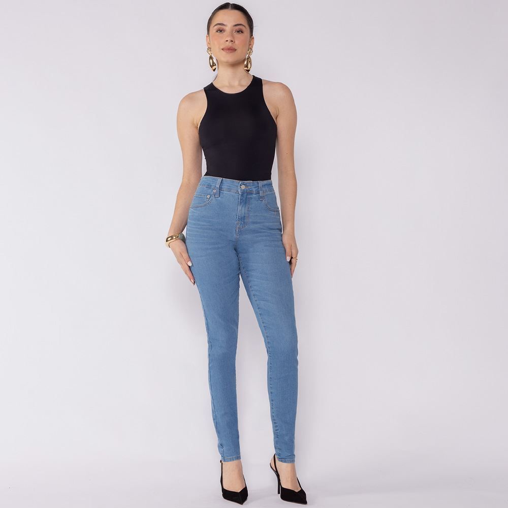 Calça Jeans Levi's 721 Feminina Skinny