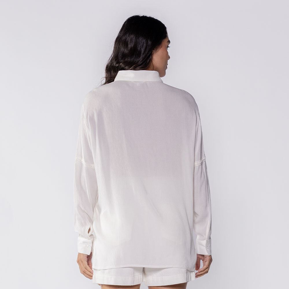 Camisa Feminina Com Detalhe Patricia Foster