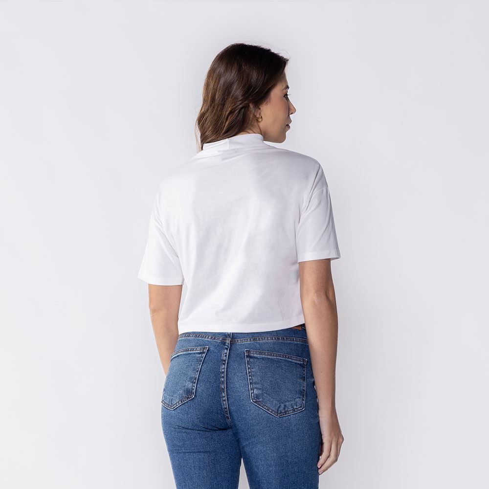 Camiseta Feminina Box Gola Alta De Algodão Boby Blues