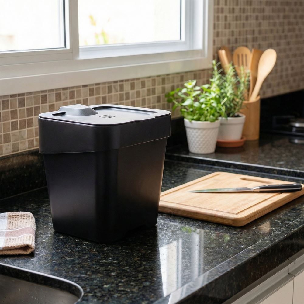 Lixeira de Pia com Tampa Slim Uz 2,5 Litros - Preto