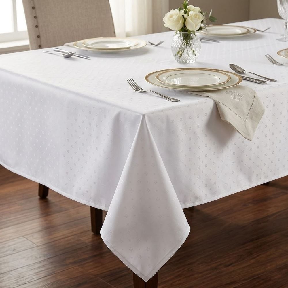 Toalha de Mesa 1,40 X 1,40 m Requinte Döhler - Branco TJ-5796