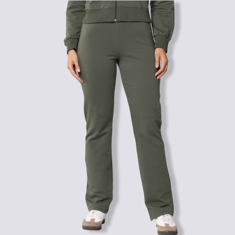 Calça Feminina Reta De Moletom Patricia Foster