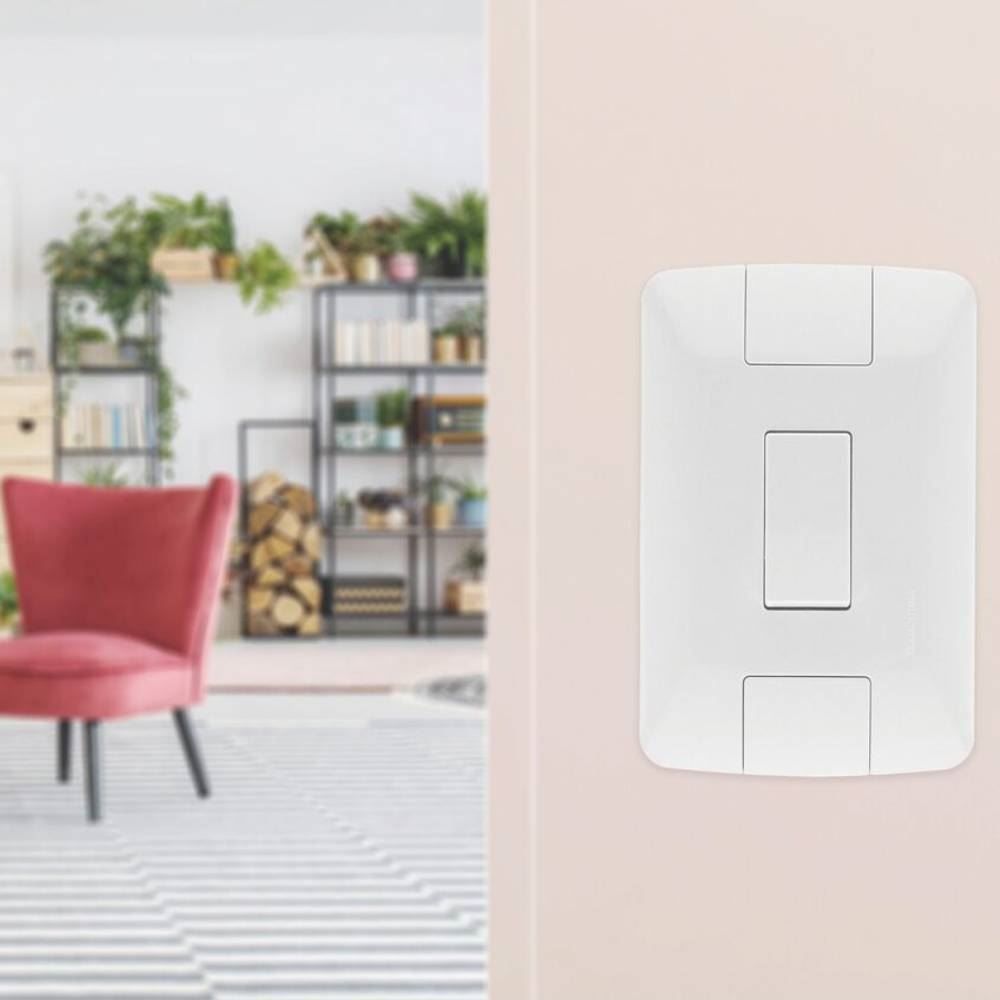 Conjunto 4X2 Com 1 Interruptor Simples Aria 6 A 250V Tramontina - 02080003-01