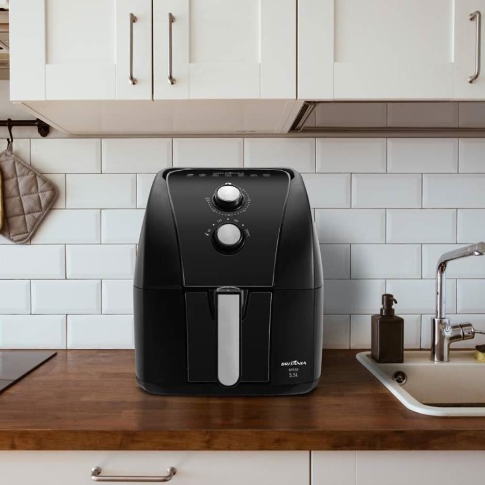 Fritadeira Air Fryer Britânia 5,5 Litros Redstone BFR50