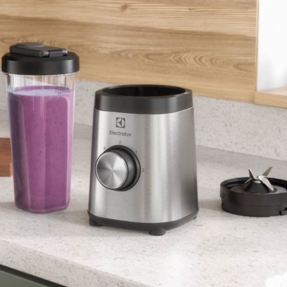 Liquidificador Portátil Electrolux Sport Blender Inox 320W BSE20