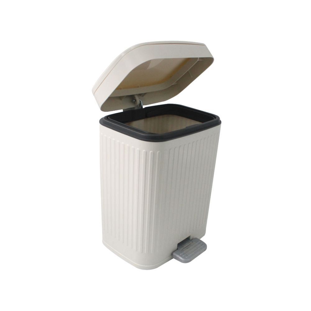 Lixeira Plástica Com Pedal 8L Havan Casa - Quadrada
