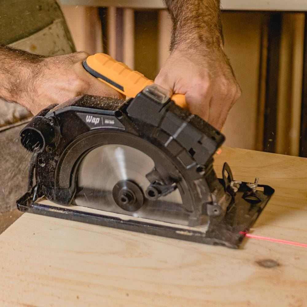 Serra Circular WAP ESC 1500 Guia Laser