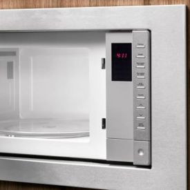 Micro-ondas de Embutir Fischer Fit Line 25 litros com função de descongelar