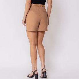 Short Feminino De Alfaiataria Com Cinto Patricia Foster