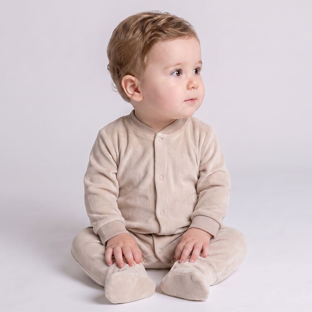 Macacão Bebê Menino Em Plush Com Pé Reversível Yoyo Baby Bege